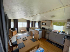 3 bedroom holiday home